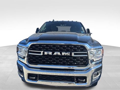 Used 2024 RAM 3500 Big Horn image 17