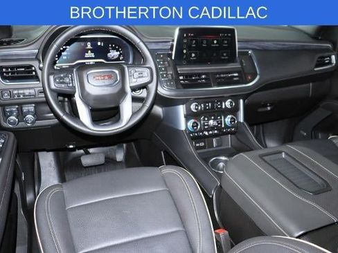 Used 2023 GMC Yukon SLT w/ SLT Premium Package AWD/4WD image 27