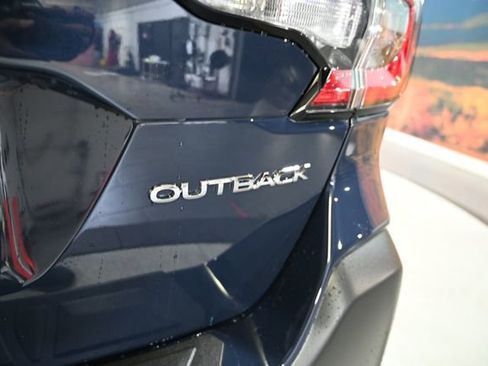Used 2025 Subaru Outback Premium w/ Popular Package #1A image 16