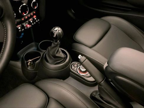 Used 2022 MINI Cooper S w/ Premium Package FWD image 22
