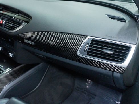 Used 2016 Audi RS 7 Prestige w/ Carbon-Optic Package image 39