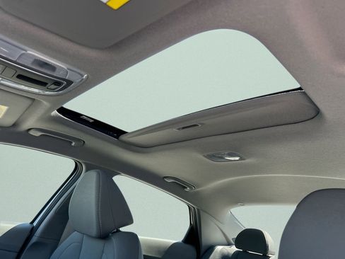 New 2026 Hyundai Elantra SEL Sport Premium FWD image 19