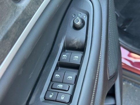 New 2026 Jeep Grand Cherokee Altitude AWD/4WD image 8