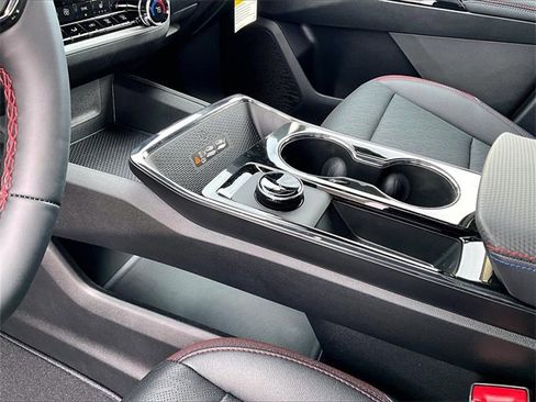 New 2026 Chevrolet Equinox RS image 12