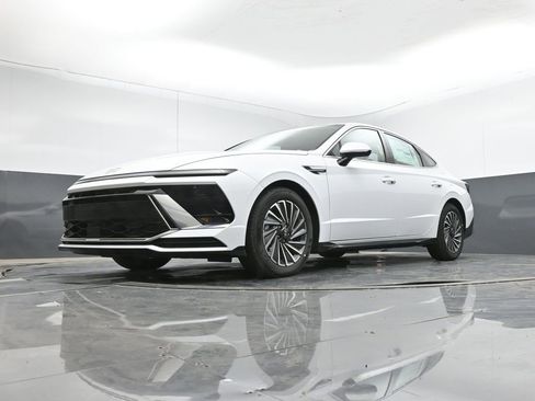 New 2026 Hyundai Sonata SEL FWD image 10