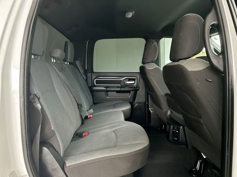 Used 2024 RAM 3500 Big Horn image 34