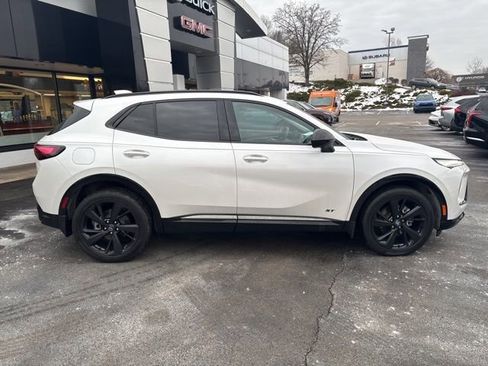 Used 2024 Buick Envision Sport Touring image 6