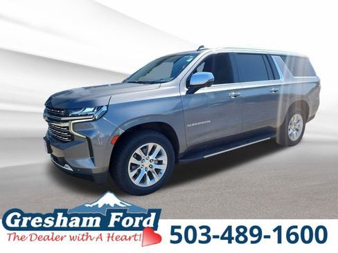 Used 2022 Chevrolet Suburban Premier RWD image 1