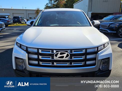 New 2026 Hyundai Santa Cruz SE image 2