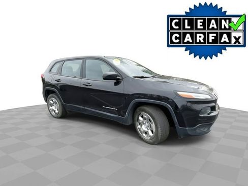 Used 2016 Jeep Cherokee Sport w/ Cold Weather Group image 2