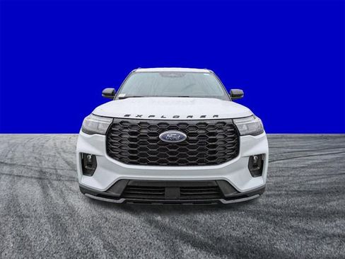 New 2026 Ford Explorer ST-Line image 9