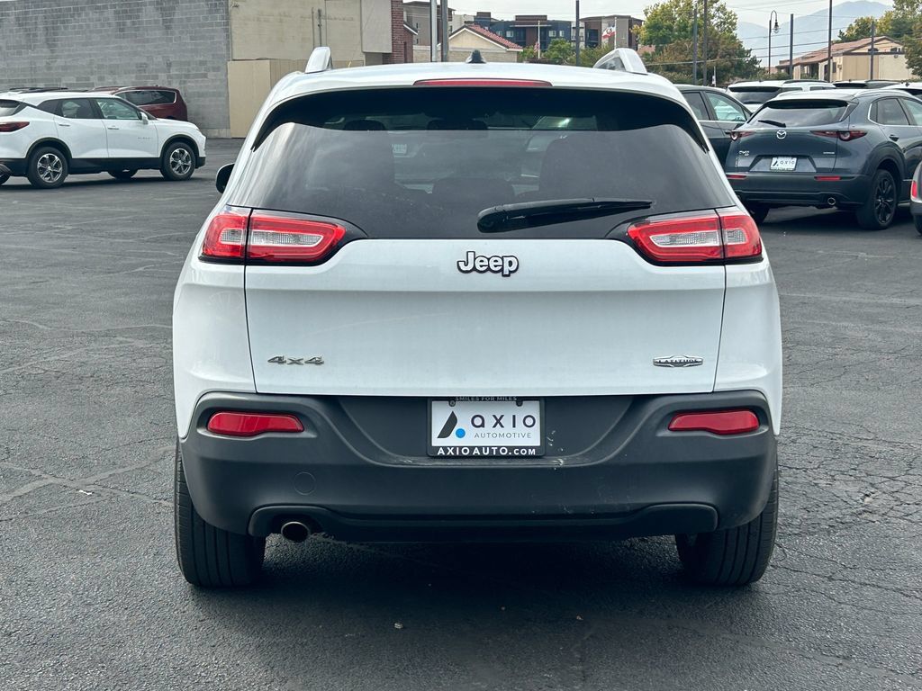 Used 2014 Jeep Cherokee Latitude AWD/4WD image 5