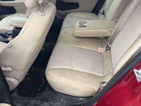 Used 2011 Chrysler 200 Touring image 18