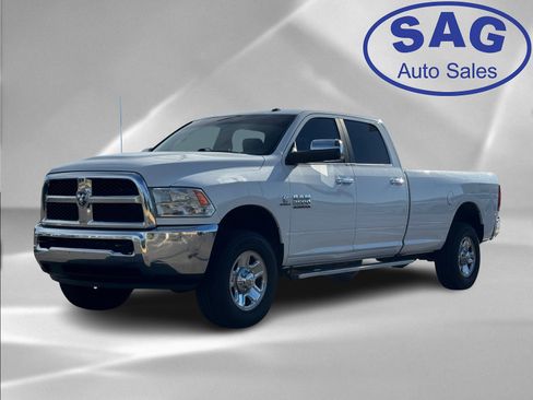 Used 2016 RAM 2500 SLT image 2