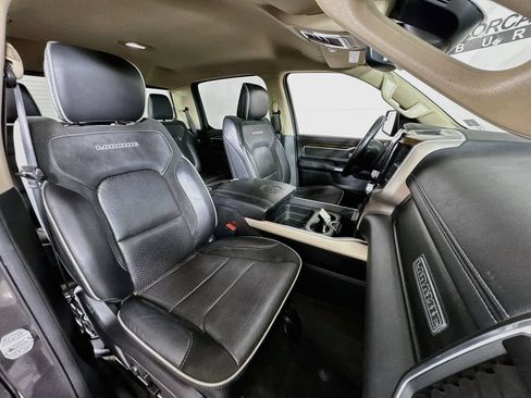Used 2021 RAM 1500 Laramie AWD/4WD image 28