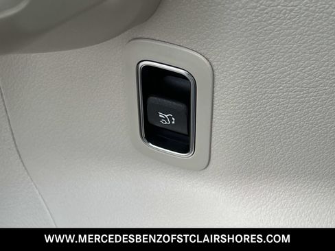 New 2026 Mercedes-Benz GLB 250 4MATIC image 20