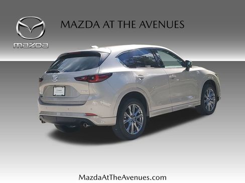 New 2025 MAZDA CX-5 AWD 2.5 S w/ Premium Plus Pkg image 4
