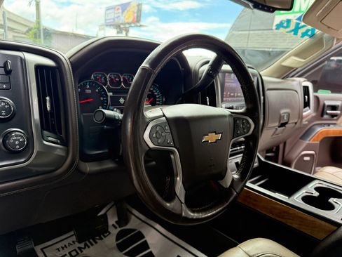 Used 2016 Chevrolet Silverado 1500 LTZ w/ Texas Edition AWD/4WD image 9