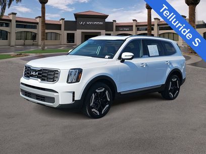 Used 2025 Kia Telluride S