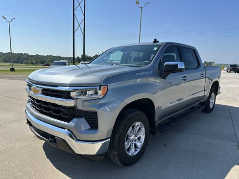 Certified 2026 Chevrolet Silverado 1500 LT AWD/4WD image 7