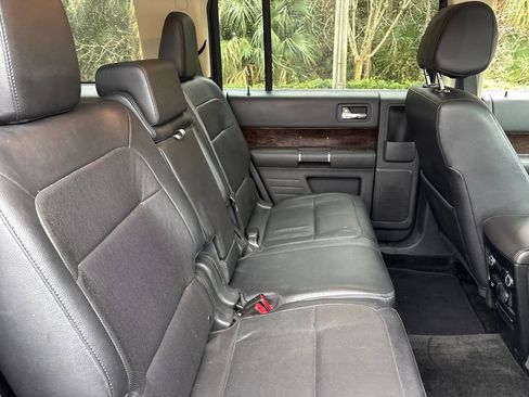 Used 2018 Ford Flex Limited w/ Class III Trailer Tow Package image 29