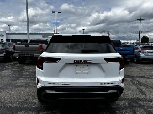 Used 2026 GMC Terrain Elevation AWD/4WD image 4