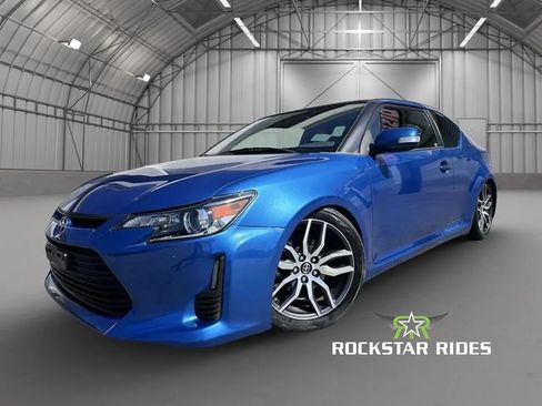 Used 2014 Scion tC FWD image 17