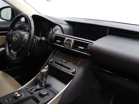 Used 2020 Lexus IS 300 w/ Accessory Package 2 RWD image 33