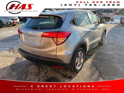 Used 2018 Honda HR-V LX image 4