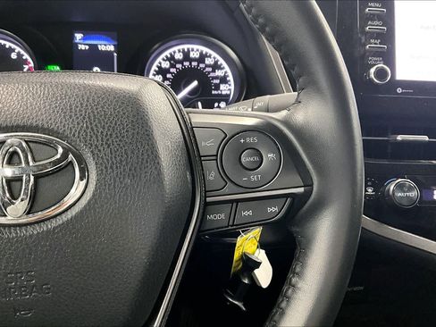 Used 2024 Toyota Camry SE image 24