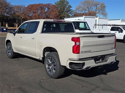 New 2026 Chevrolet Silverado 1500 RST w/ Z71 Off-Road Package image 3