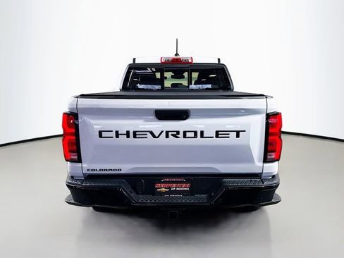 New 2025 Chevrolet Colorado Z71 w/ Technology Package AWD/4WD image 7