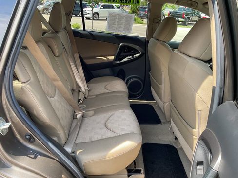 Used 2012 Toyota RAV4 4WD w/ Value Pkg image 31
