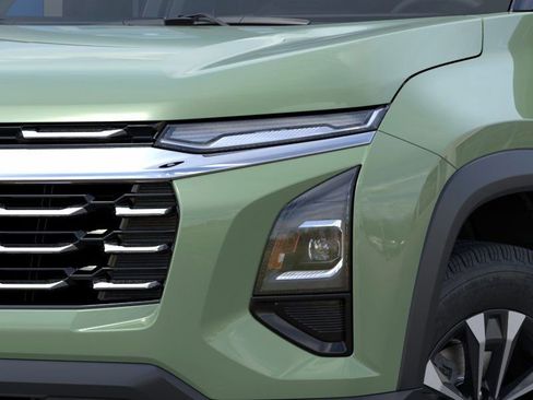 New 2026 Chevrolet Equinox LT w/ Convenience Package II image 44