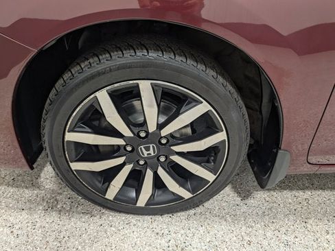 Used 2015 Honda Civic EX-L image 9