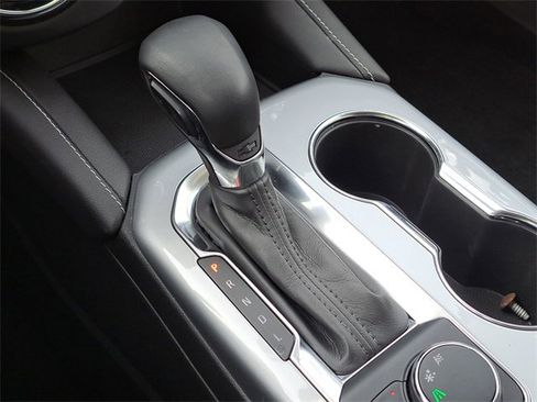 Used 2024 Chevrolet Blazer LT image 19