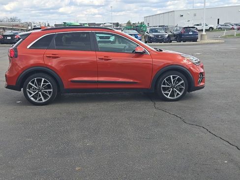 Used 2020 Kia Niro FWD image 10
