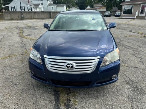 Used 2008 Toyota Avalon XL image 2
