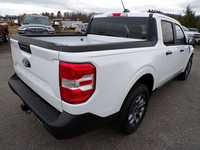 New 2025 Ford Maverick XLT w/ XLT Luxury Package