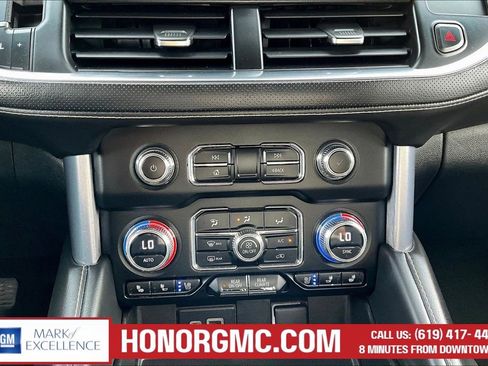 Used 2023 GMC Yukon SLT image 15