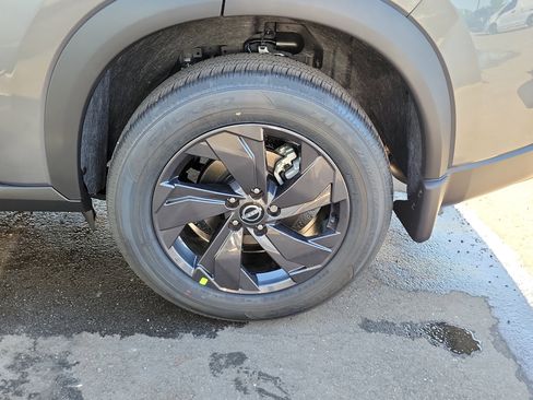 New 2026 Nissan Rogue SV image 7