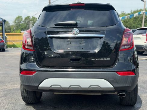 Used 2020 Buick Encore Preferred FWD image 7