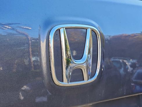 Certified 2022 Honda Pilot Touring image 29