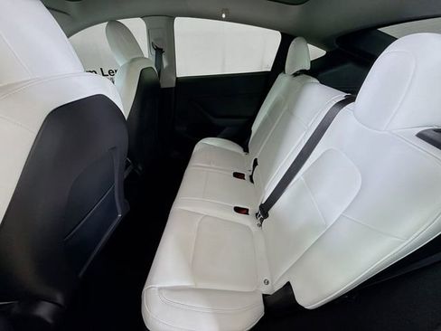Used 2023 Tesla Model Y Performance image 21