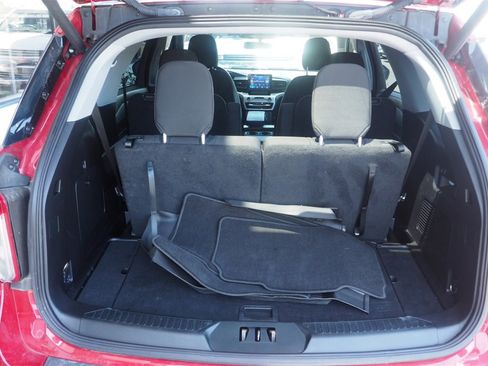 Used 2021 Ford Explorer XLT w/ Class III Trailer Tow Package image 23