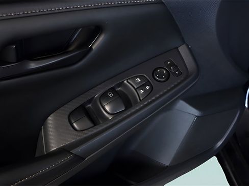 Used 2024 Nissan Sentra S w/ Lighting Package image 11