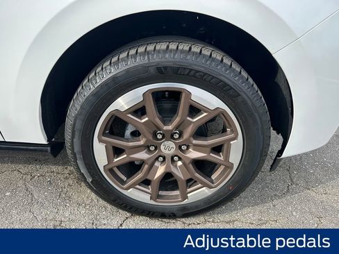 New 2026 Ford Expedition Max King Ranch image 15