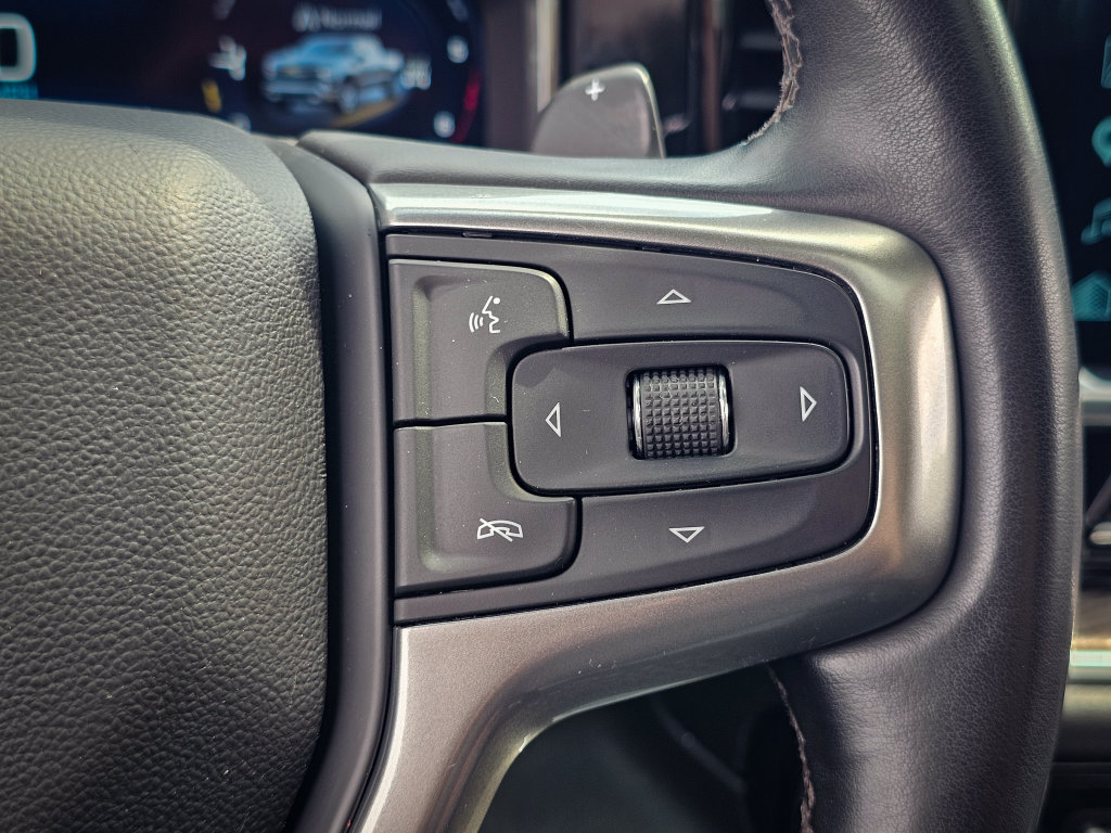 Used 2023 Chevrolet Silverado 1500 LTZ w/ LTZ Premium Package AWD/4WD image 24