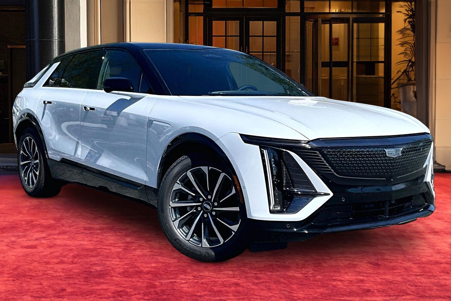 New 2027 Cadillac Lyriq Sport RWD image 2
