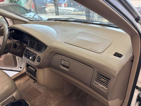 Used 2003 Toyota Sienna CE image 15